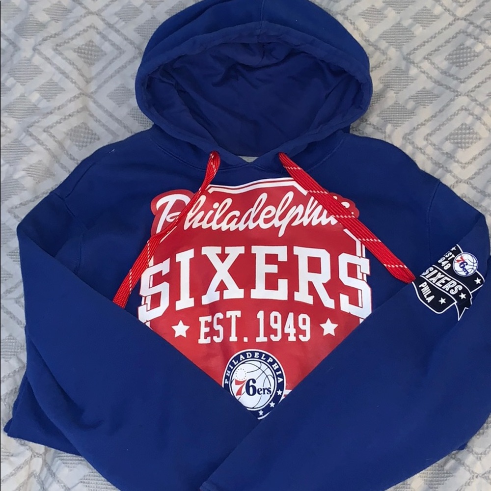 76ers sweatshirt
